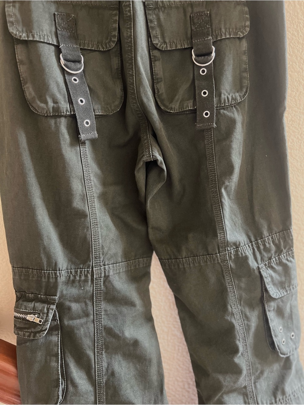 Pacsun Army Green Mid Rise Vintage Y2K Bootcut Pants Waist 25 - Picture 4 of 6